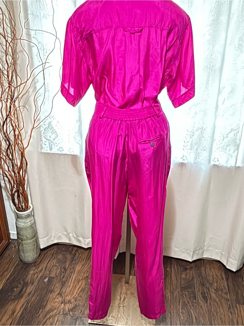 Casual Corner Fuchsia 100% Silk Blouse and Parachute Pants. Vintage 80’s size L - Picture 2 of 14